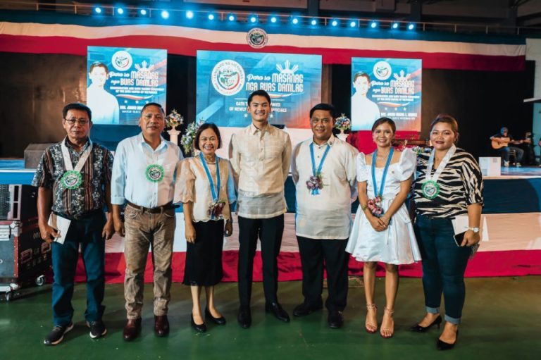 Inauguration and Oath-Taking Ceremonies of Victorias City Mayor Javi Benitez and City Officials