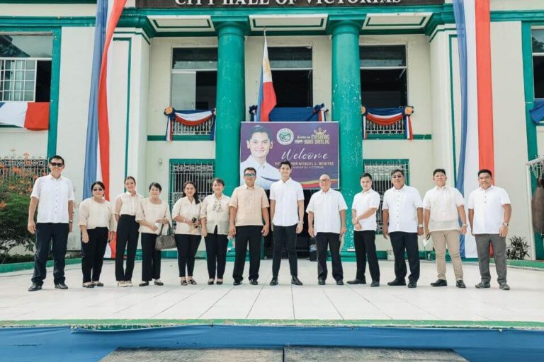 First Flag-Raising Ceremony of Mayor Javi Benitez