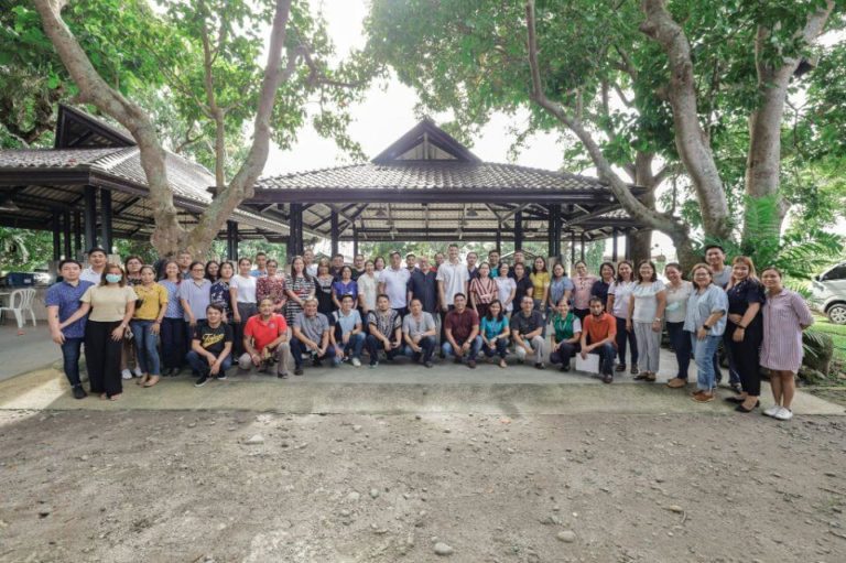 Mayor Javi, Victorias Heads Completed 2-day seminar on ELA-CAPDEV