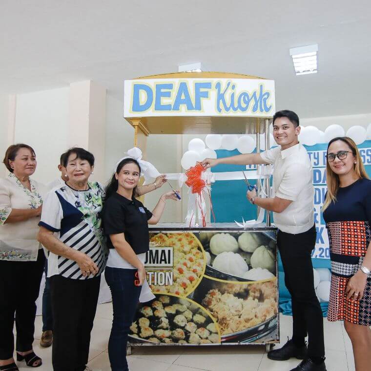 Mayor Javi Benitez Attends Ceremonial Induction of the First Victorias City Deaf Association