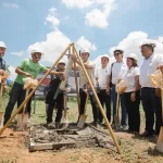 Victorias mayor breaks ground for 5 more infrastructure projects